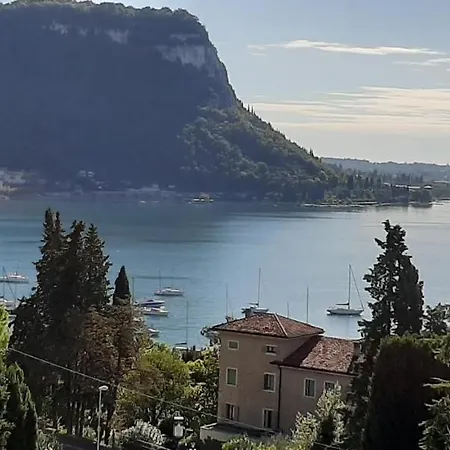 Garda Lake And Swimming Pool Apartment *
